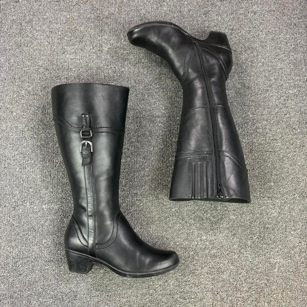 Clarks Black Leather Heel Side Zip Buckle Tall Campus Riding Boots Women Size 8